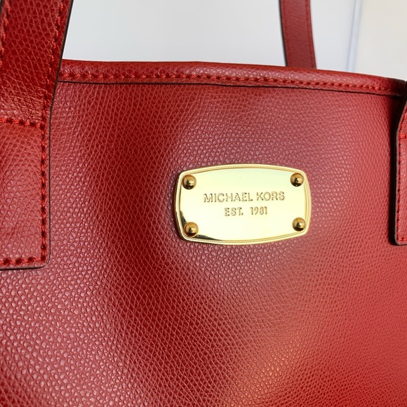 Michael Kors Red Tote CA - Picture 4 of 7